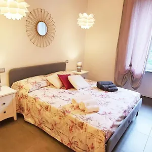 https://isola-garibaldi-natura-chic-elegante-borsieri.italymilanhotels.net