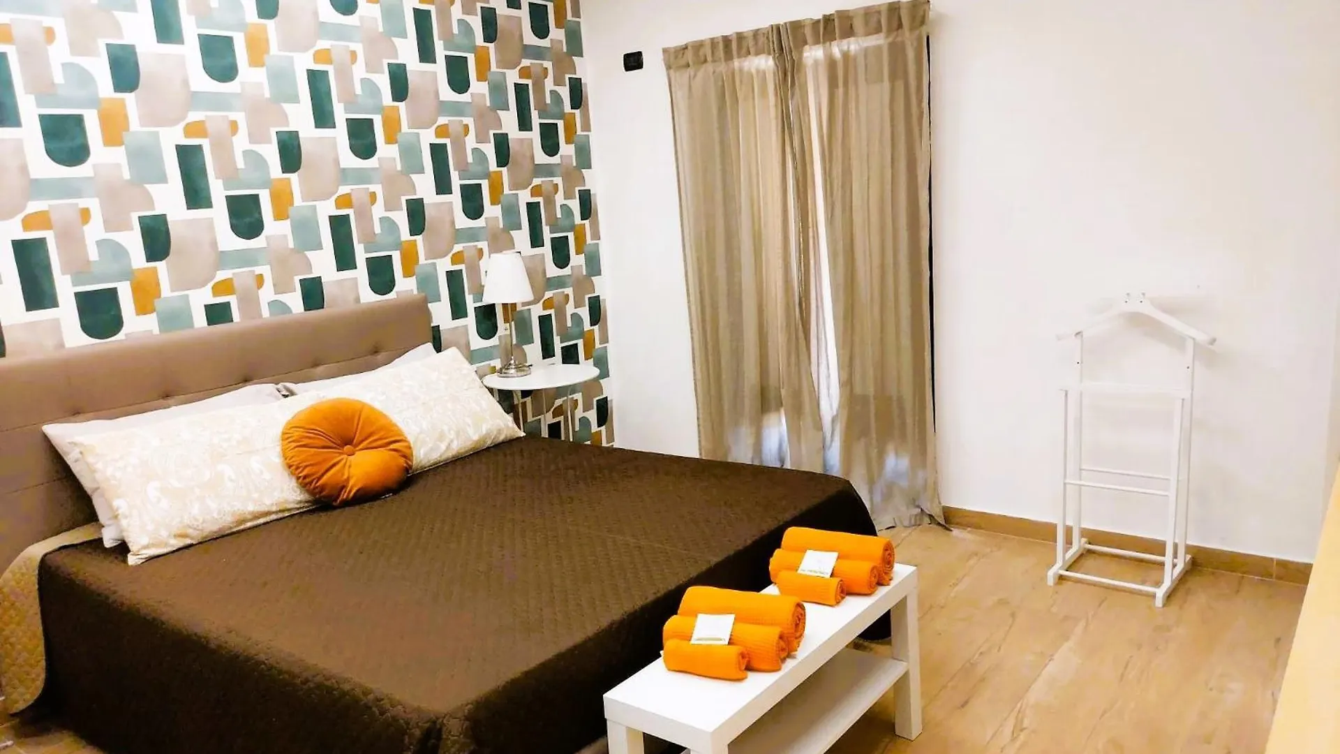 Dn Holiday House CTA 0*, Catania Italien
